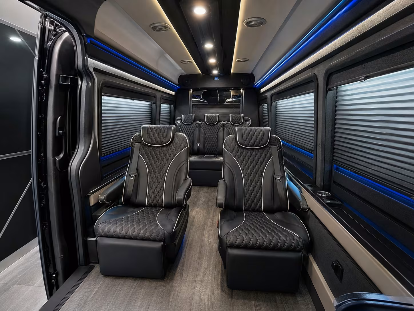 flagstaff bus rentals for pulliam airport employee transfers