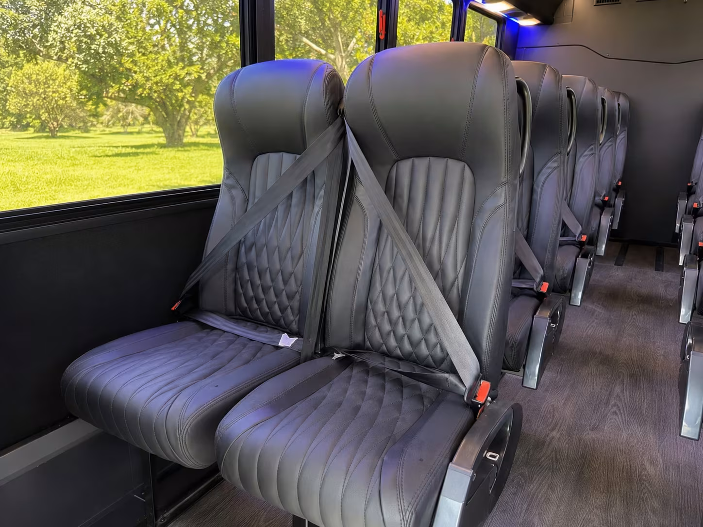 flagstaff field trip minibus rentals to walnut canyon and wupatki